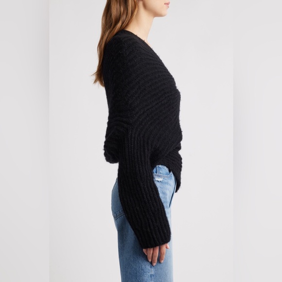 Cult Gaia Lea Knit Off the Shoulder Sweater NWT - Picture 3 of 8